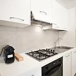 Fabhouse Apartmán *