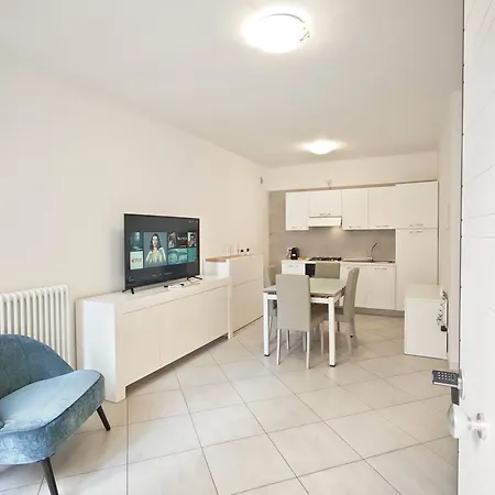 Fabhouse Apartment Bari